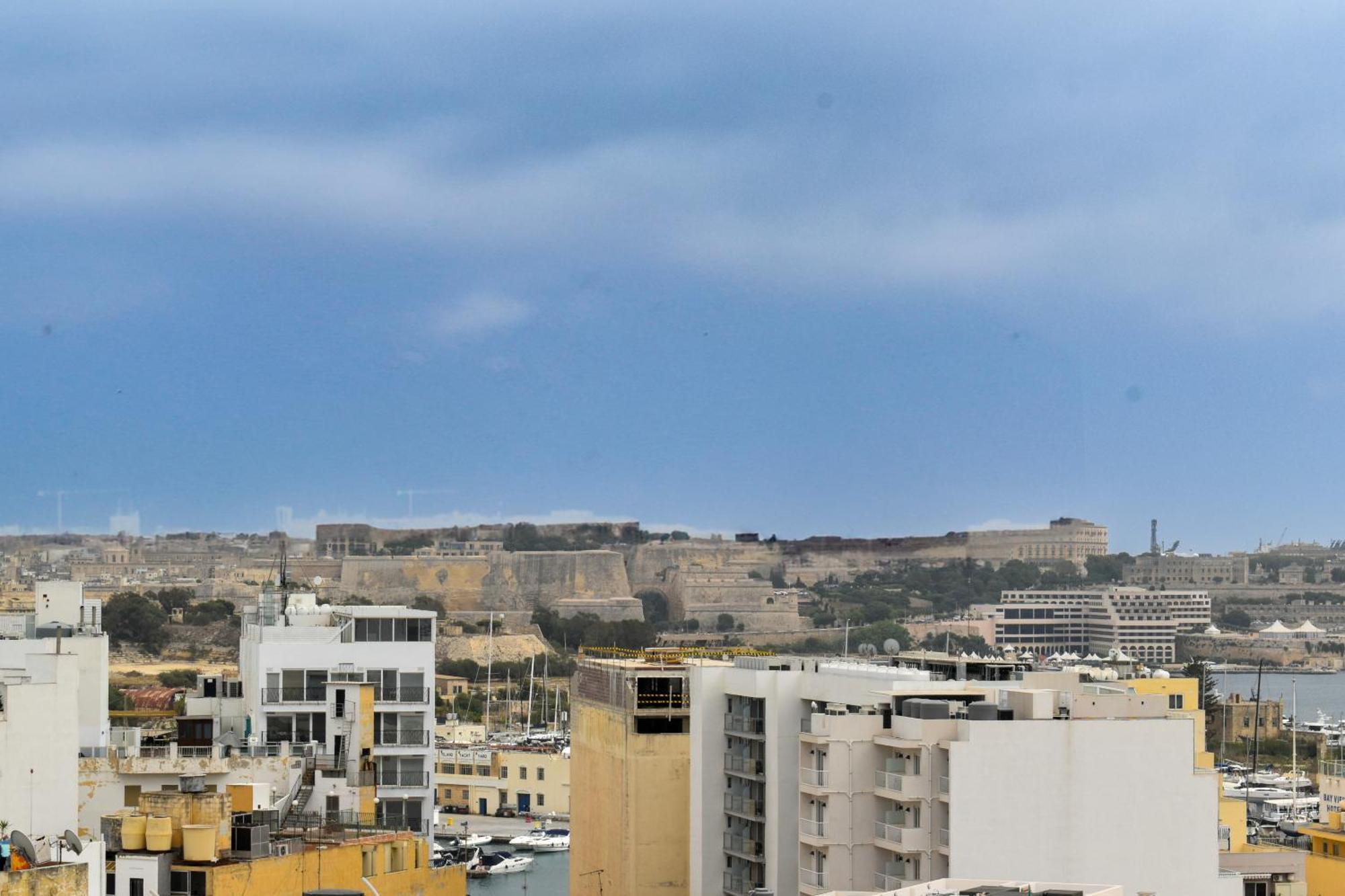 51Hh Apartments Gzira Luaran gambar